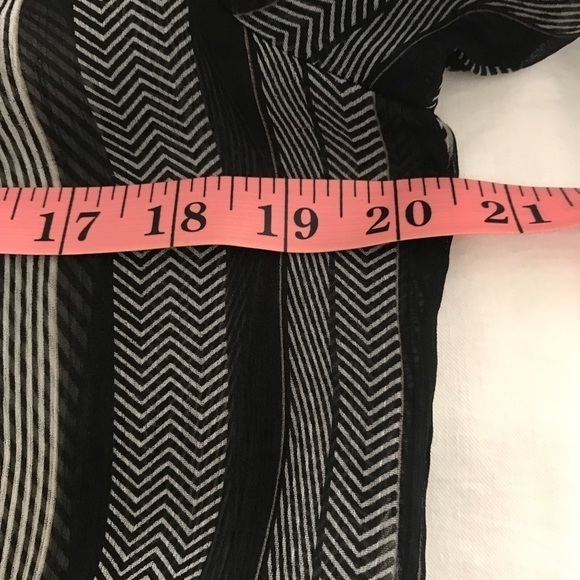 Liz Claiborne Sheer Long Sleeve Boho Blouse Top - Picture 7 of 11